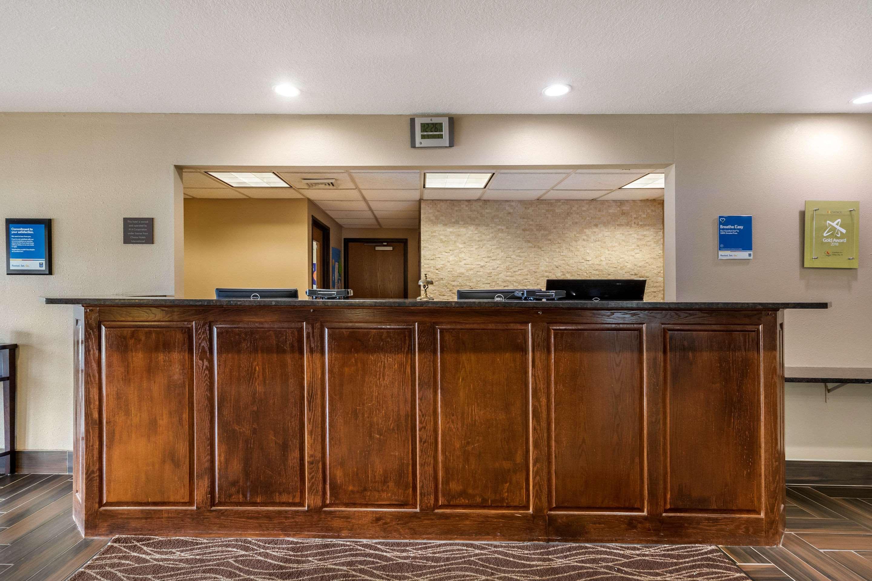 Comfort Inn Story City Εξωτερικό φωτογραφία